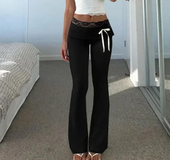 Y2K Bow Laced Flared Leggings