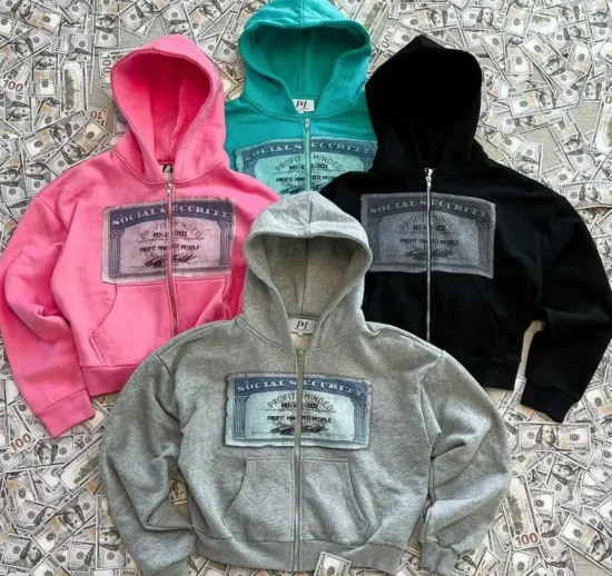 Retro 2000s Zip up